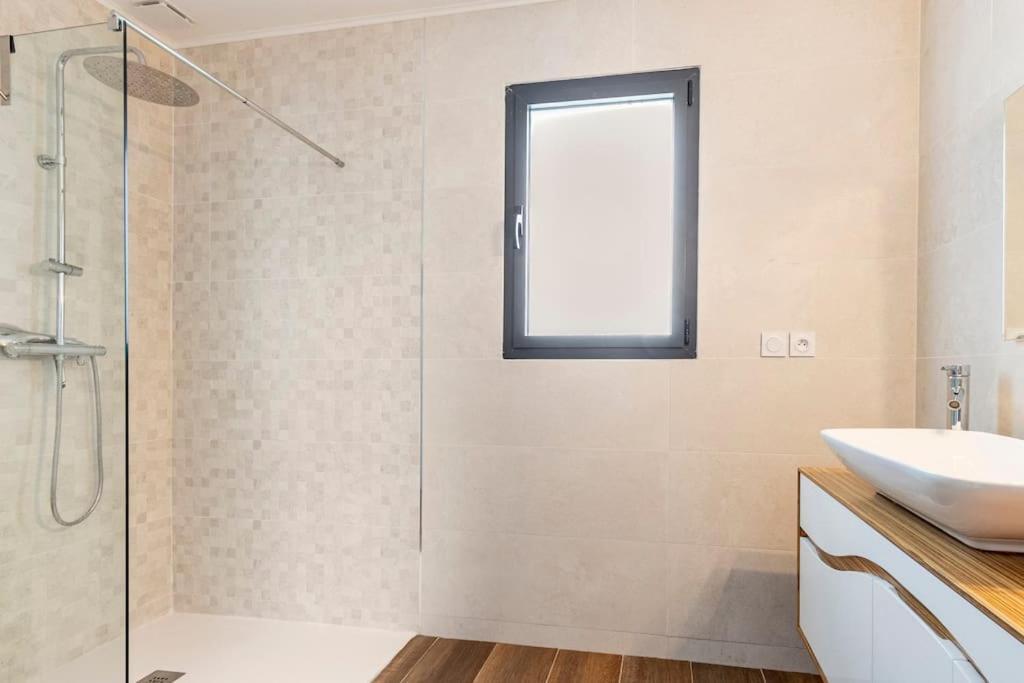Villa Des Rives Du Tarn Avec Jacuzzi Montans Bagian luar foto